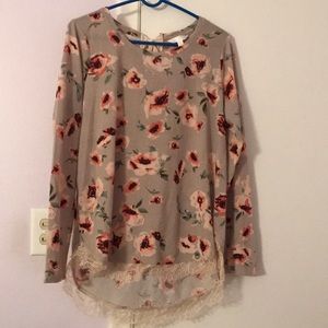 LC Lauren Conrad Floral Top!